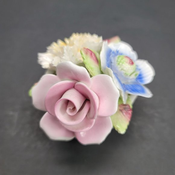 Royale Stratford England Floral China Bouquet in Basket PD11 - Picture 7 of 13